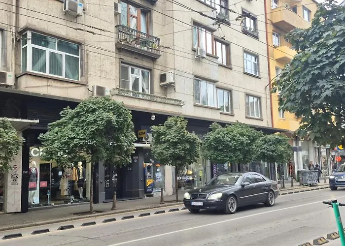 Charming Loft Center