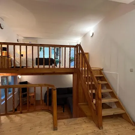 公寓 Charming Loft Center